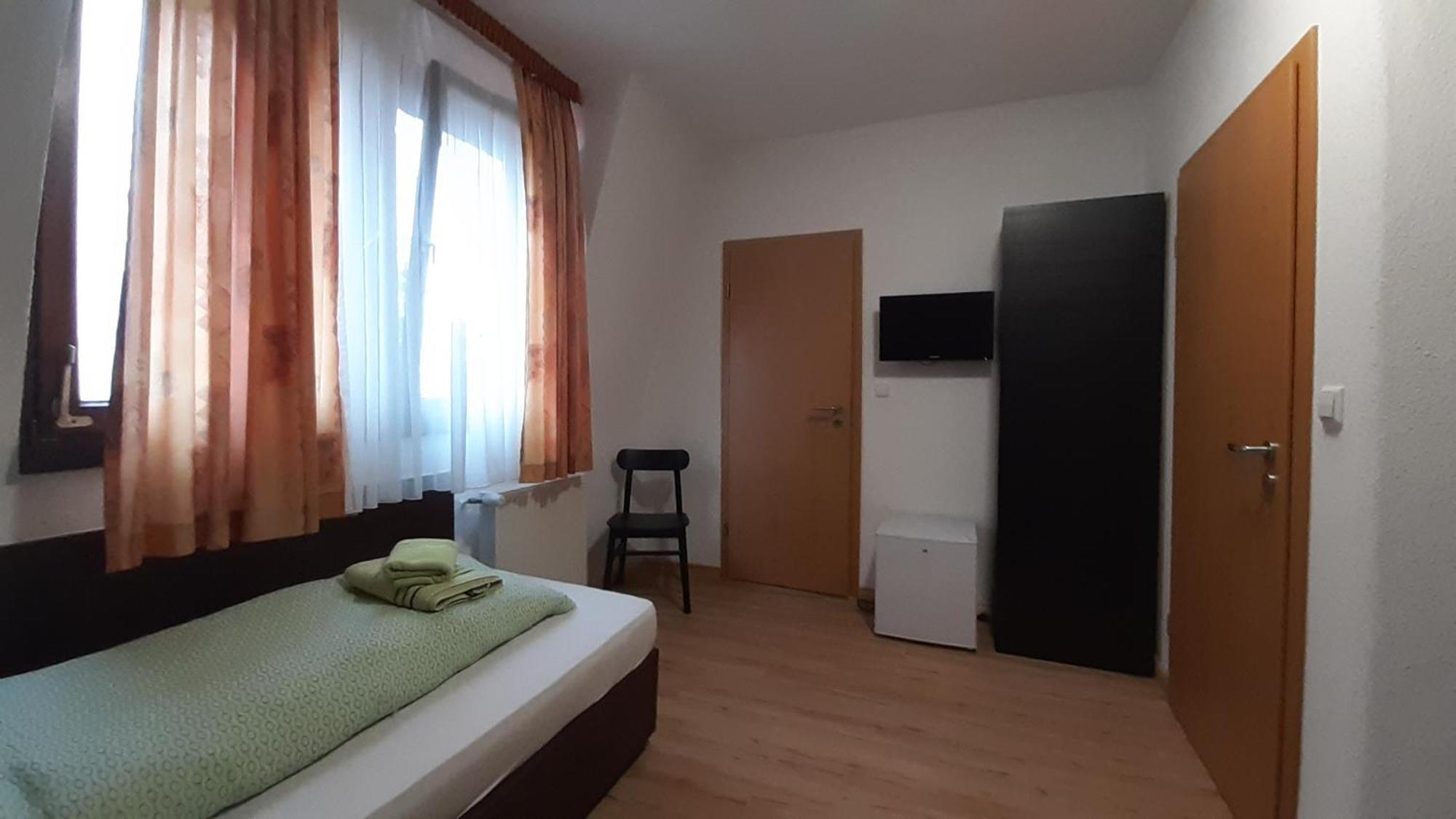 Gaestehaus Zu Herrenwiesen 海德堡 外观 照片